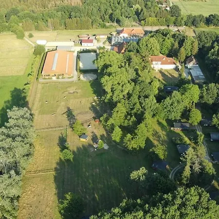 Prázdninový dům On A Horse Farm Eschede